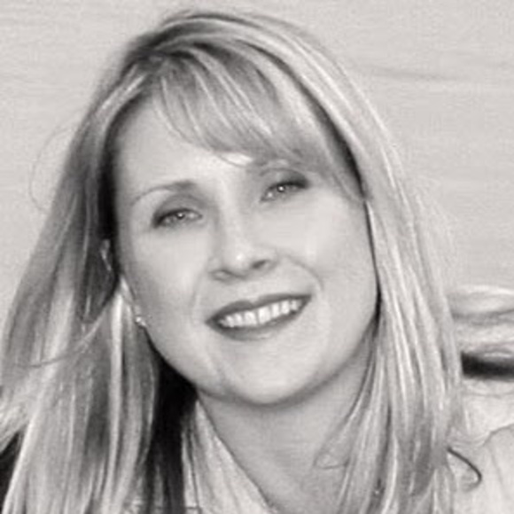 Meet your Posher, Lucinda - Picture 1 of 1